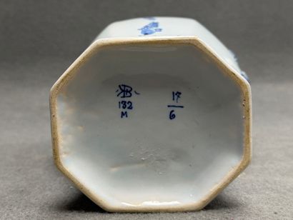 Potiche couverte en faience de Delf XX°
H:...