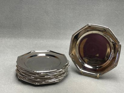 Christian DIOR
Dix assiettes en faïence effet...