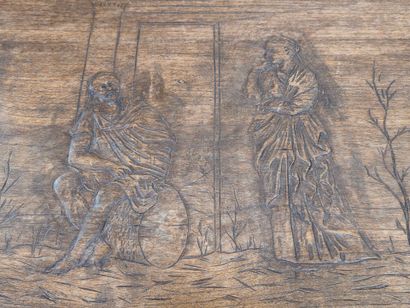 Bureau plat en bois gravé.
Vers 1900 
dessus...