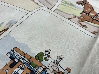 HERMES Paris.
Carré en twill de soie imprimé...