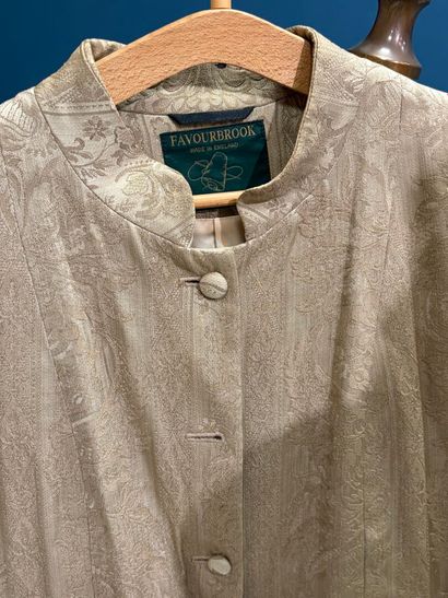 Veste longue APOSTROPHE et Veste damassée...