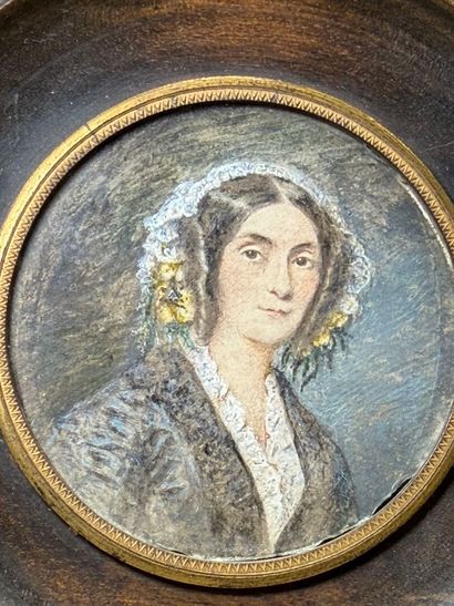 Portraits de femmes. 
Deux miniatures
D....