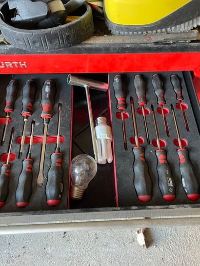Servante à outils WURTH

***
Exposition à...