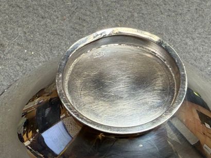 Coupe en argent espagnol.
915°/00
5 x 13...