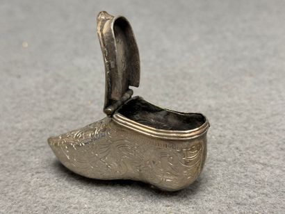 tabatières miniatures en argent formant ,...