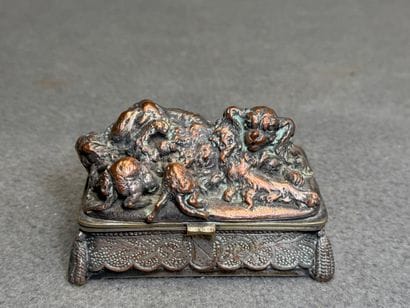 Louis-Théophile HINGRE (1832-1911). 
Coffret...