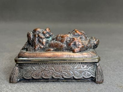 Louis-Théophile HINGRE (1832-1911). 
Coffret...