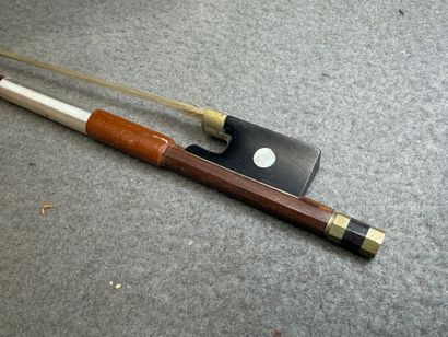 Violon et archet sans écrin
Longueur caisse:...