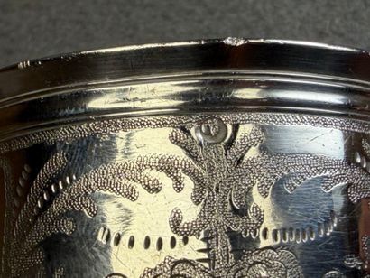 Timbale en argent. 
Poinçon XIX° 925°/00....