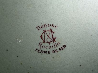 Creil Montereau: Broc et cuvette de toilette...