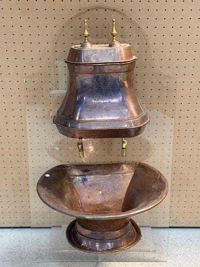 Fontaine en cuivre support plexis
XIX°
115...