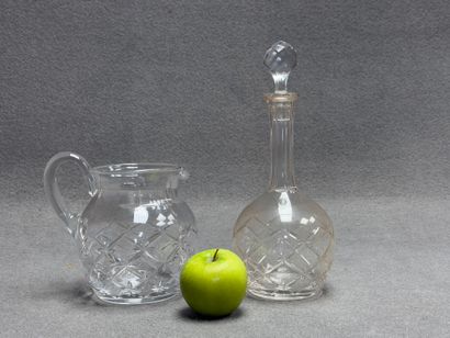 SAINT LOUIS Carafe et broc en cristal taillé.
H:...
