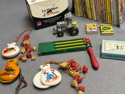 Lot de jouets ancien. 
Jeu des sauterelles,...