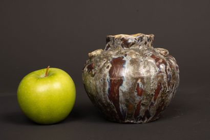 MARLOTTE. Bézard et Mousseux
Vase en céramique...