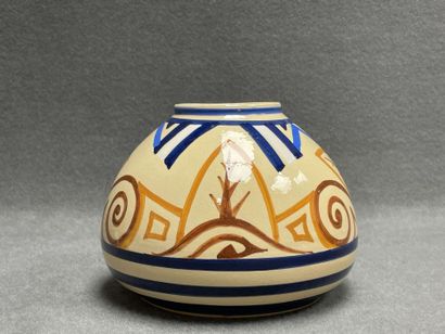 Paul FOUILLEN (1899-1958) pour HENRIOT QUIMPER....