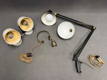 Lot de luminaires
Lampe de bureau, paire...