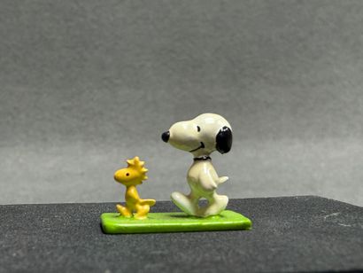 PIXI mini : deux figurines
-le petit prince....