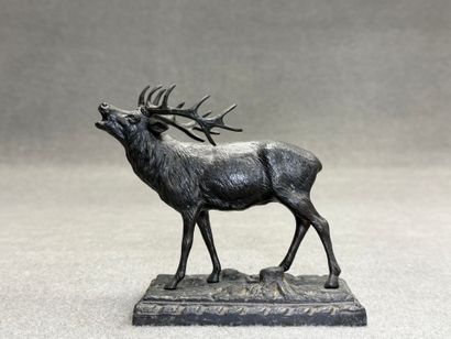 A.K. KORNILUK (XX) d'après. 
Cerf bramant.
Sujet...