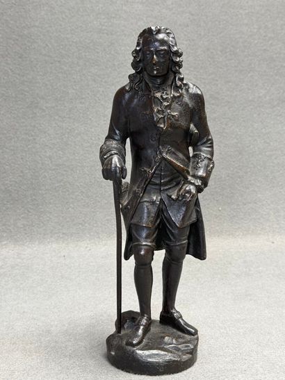 Ecole française XIX°
Voltaire à la canne
Sculpture...