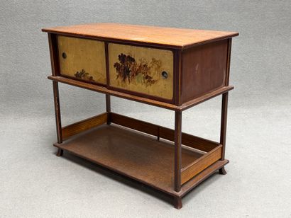 Petit meuble asiatique XX°
47 x 57 x 28 ...