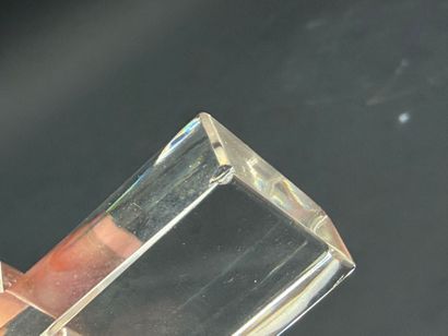 BACCARAT Douze porte-couteaux en cristal...