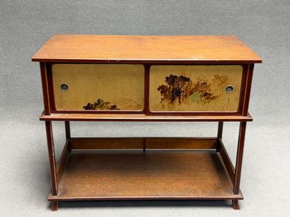 Petit meuble asiatique XX°
47 x 57 x 28 ...