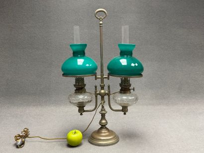 Lampe à Quinquet double montée à l'électricité....