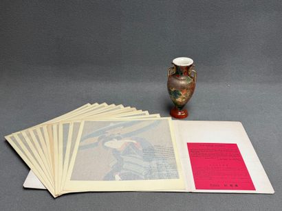 JAPON:
- Japanese Women 11 reproductions...