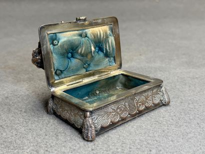 Louis-Théophile HINGRE (1832-1911). 
Coffret...