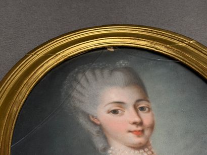 Ecole Française fin XVIII°
Portrait de femme....
