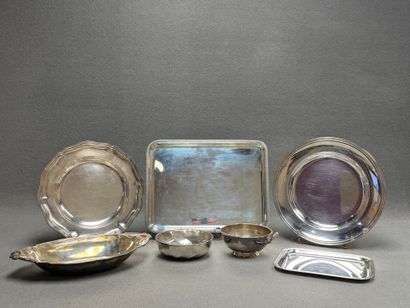 Christofle. 
Deux plateaux rectangulaire,...