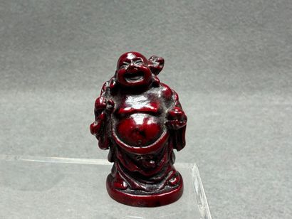 ASIE - Cinq statuettes bouddhistes en pierre,...