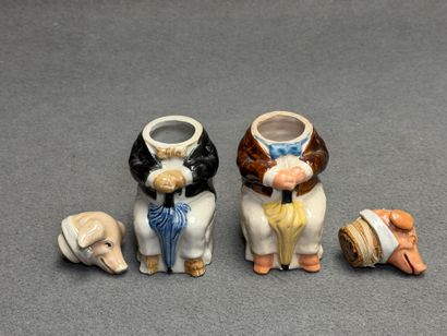 Deux moutardiers anthropomorphe cochons au...