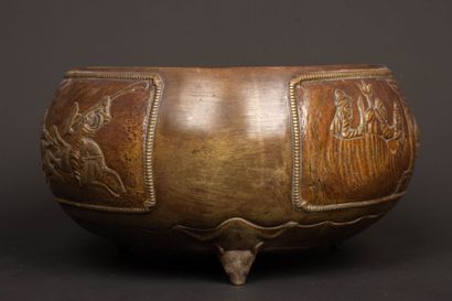 Asian bronze bowl decorated with life scenes...