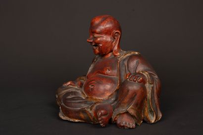 CHINA
Important finely carved polychrome...