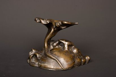 Japan early XX°:
Bronze stand with damascened...
