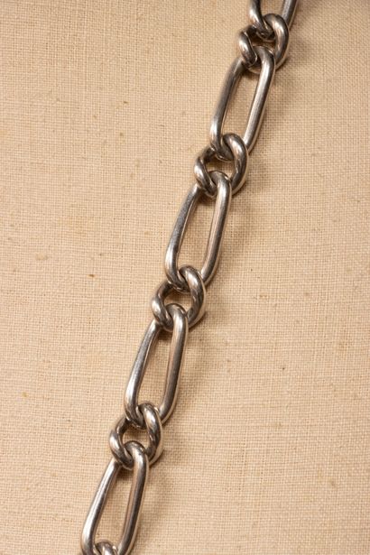 Large-mesh silver necklace.
Length: 80 cm
weight:...