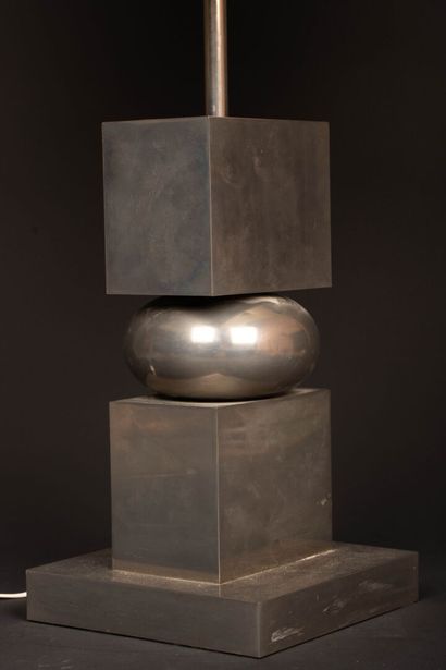 Aluminum lamp, geometric shape and fabric...