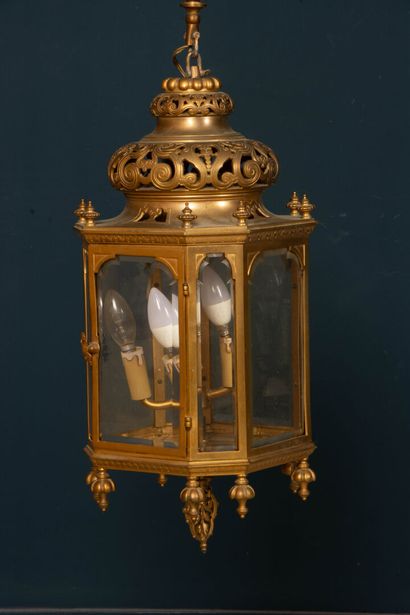 Bronze lantern late 19th century
80 x 24...
