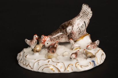 MEISSEN circa 1765
Porcelain miniature farm...