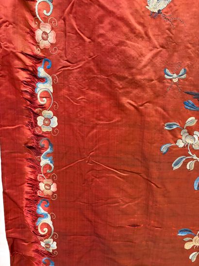 Silk portetière embroidered with blue and...
