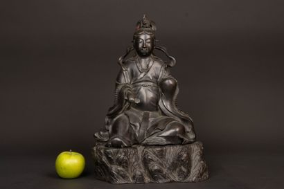 Large black patina bronze figure of Guanyin...