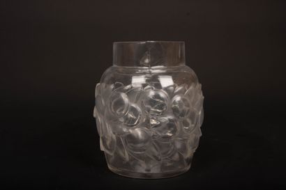 René LALIQUE (1860-1945) Blidah model.
Large...