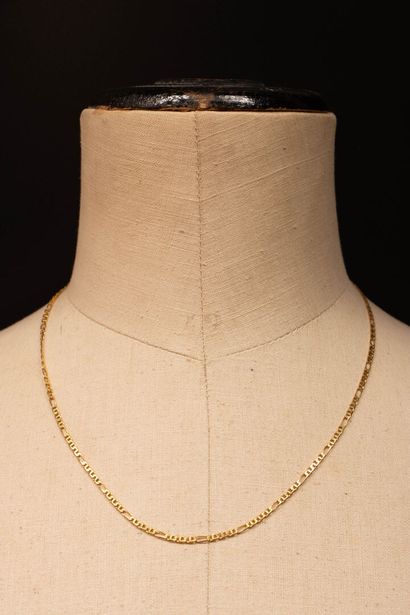 Gold chain, figaro link.
750°/00 gold.
Length:...