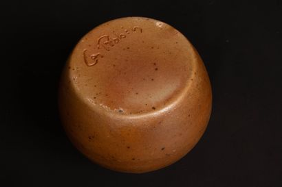 Set of three modern stoneware pieces:
Georges...