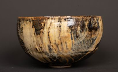 Philippe DUBUC (born 1947)
Irregular stoneware...