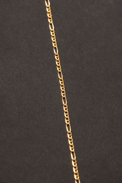 Gold chain, figaro link.
750°/00 gold.
Length:...