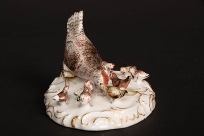 MEISSEN circa 1765
Porcelain miniature farm...
