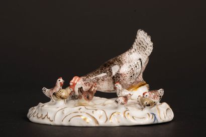 MEISSEN circa 1765
Porcelain miniature farm...