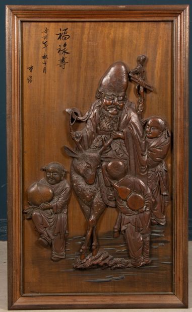 Wooden panel carved in bas-relief of Shoulao...
